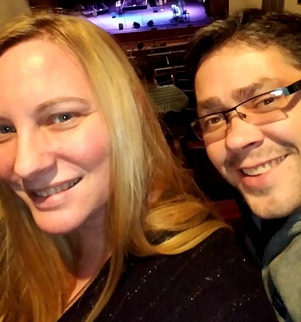 Mike and Michelle Hull celebrate 20th wedding anniversary